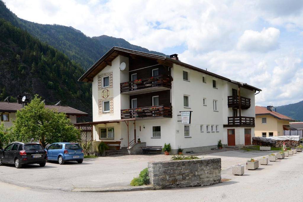 Hotel Haus Gamsblick Umhausen Esterno foto