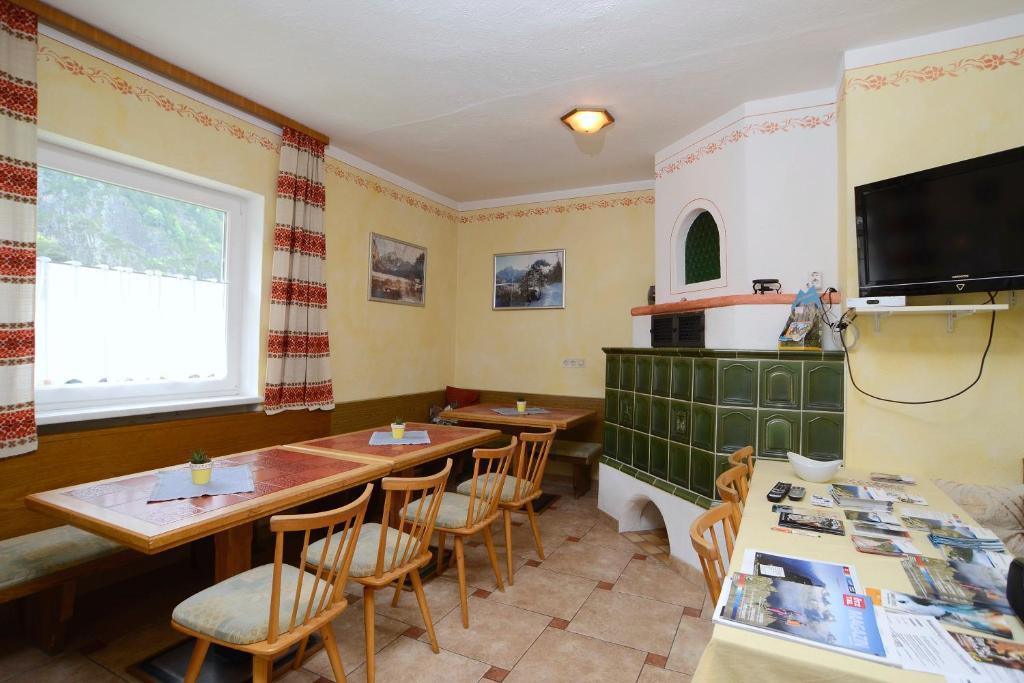 Hotel Haus Gamsblick Umhausen Esterno foto