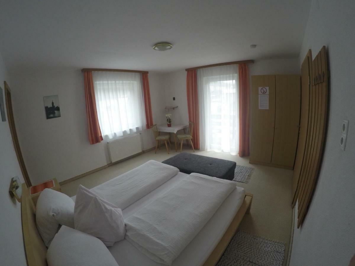 Hotel Haus Gamsblick Umhausen Esterno foto